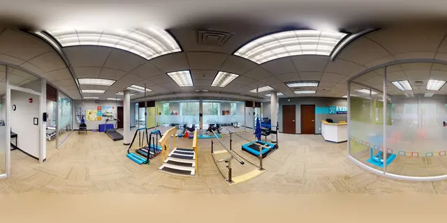 FYZICAL Therapy & Balance Centers - Gainesville Oaks — customer photo 7