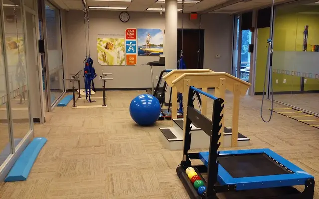FYZICAL Therapy & Balance Centers - Gainesville Oaks — photo from the business 5