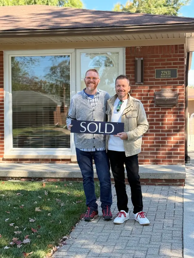 Sold in Style® | Real Estate Collective by Alicia Banks, REALTOR — customer photo 8