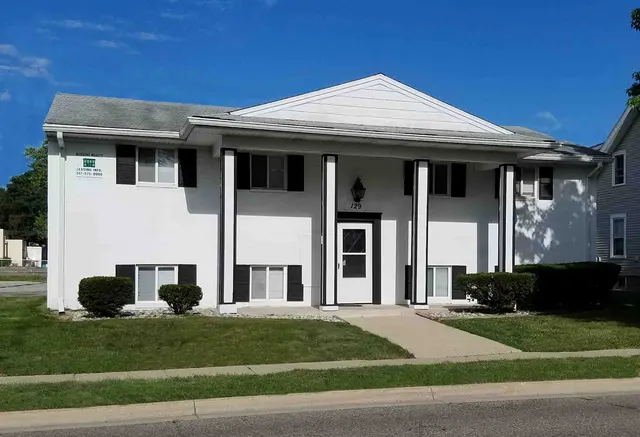 Hudgins Realty — photo from the business 1