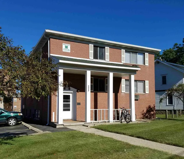 Hudgins Realty — photo from the business 2