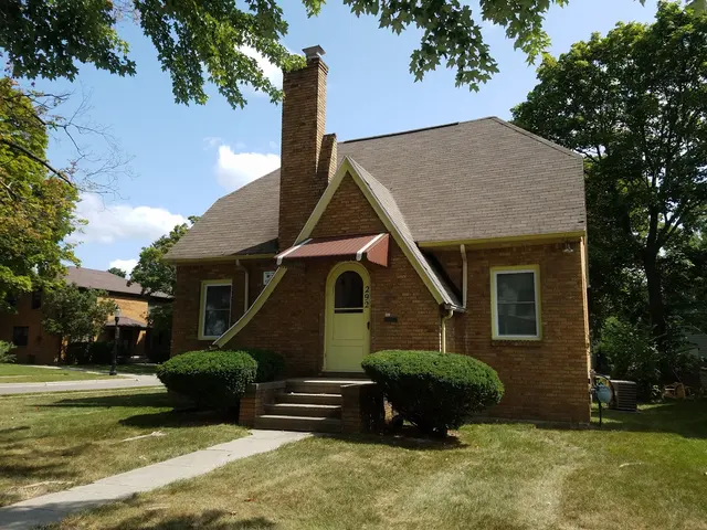 Hudgins Realty — photo from the business 5