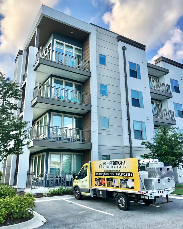HouseBright Exterior Cleaning — photo from the business 9