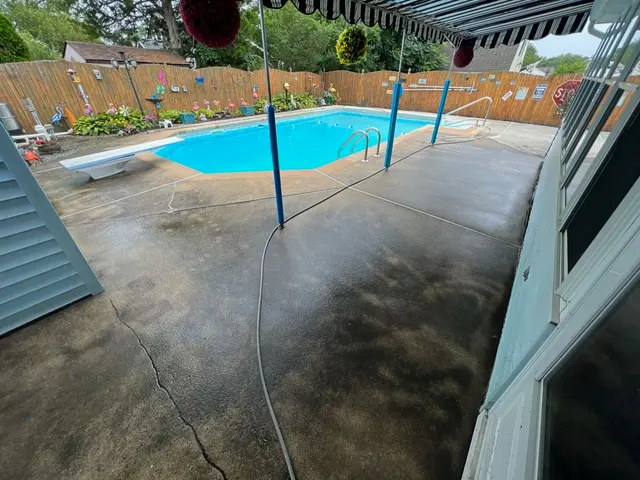Pro Clean Pressure Wash — photo from the business 4