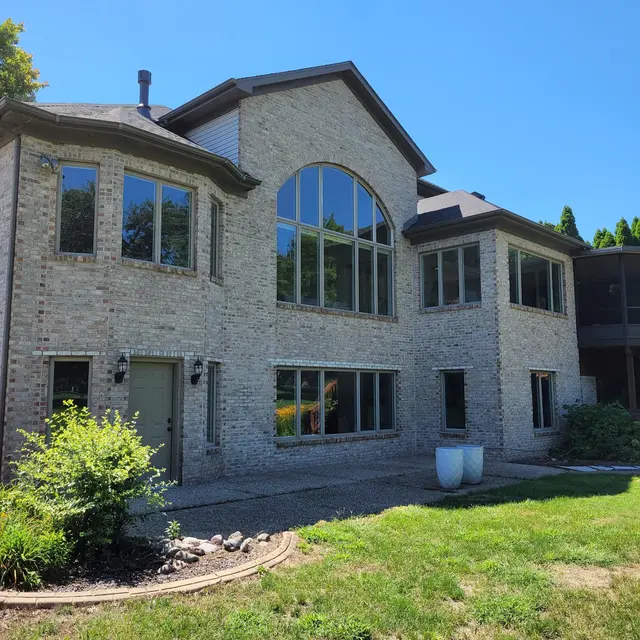 Spotless Perfection Window Cleaning — photo from the business 9