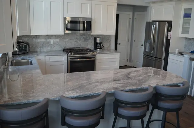 Stone Park USA, Inc. - Granite, Marble, Quartz, & Quartzite Countertops — photo from the business 1