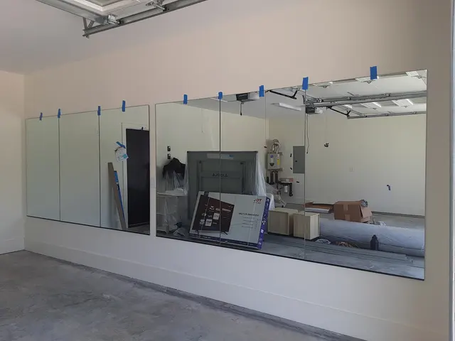 Lumira Glass — photo from the business 7