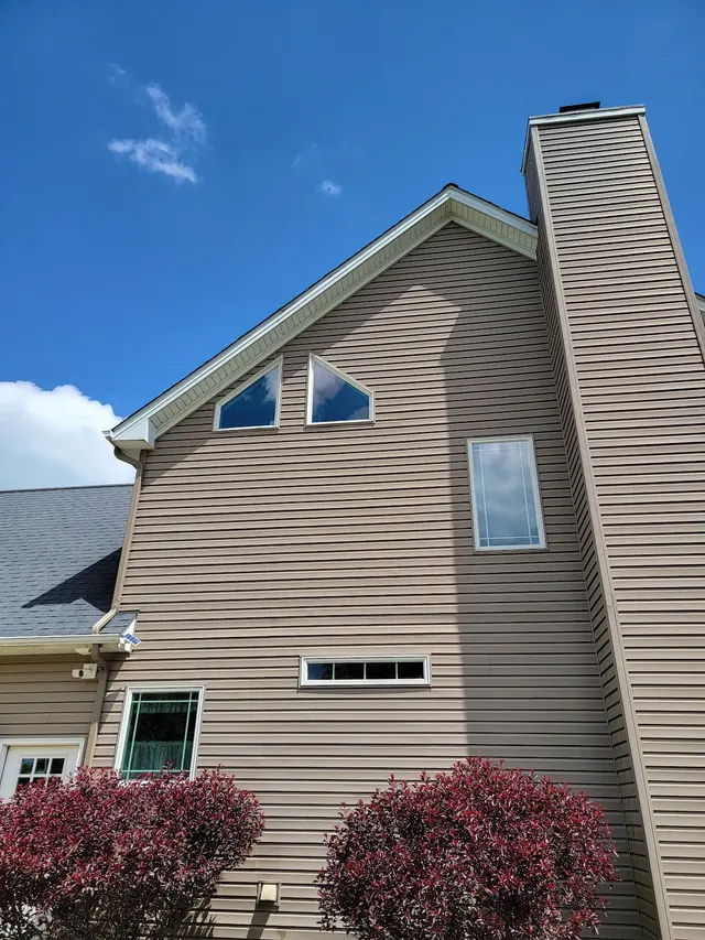 Rolling Thunder Window Cleaning and Pressure Washing — photo from the business 11