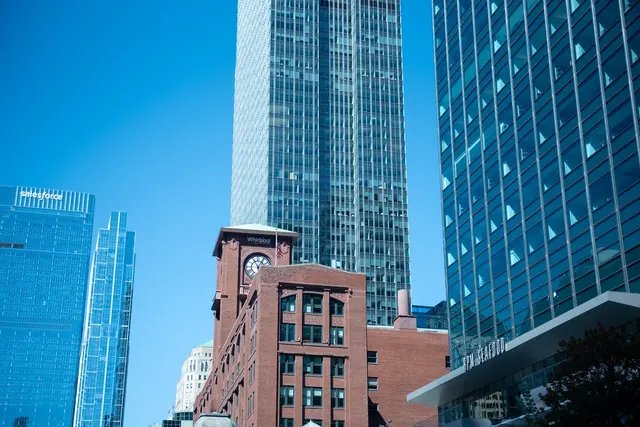 Customer photo of work by Shoreline Sightseeing's Navy Pier RIVERFRONT Water Taxi Dock (SEASONAL: May 26 – Sep 3), from Erik Z's review