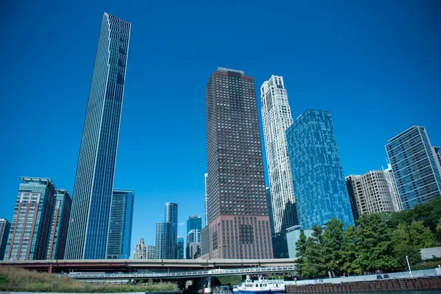 Shoreline Sightseeing's Navy Pier RIVERFRONT Water Taxi Dock (SEASONAL: May 26 – Sep 3) — customer photo 9