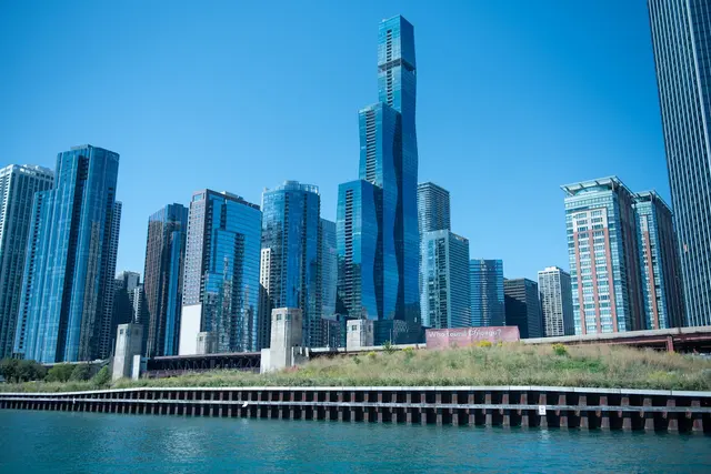 Shoreline Sightseeing's Navy Pier RIVERFRONT Water Taxi Dock (SEASONAL: May 26 – Sep 3) — customer photo 10