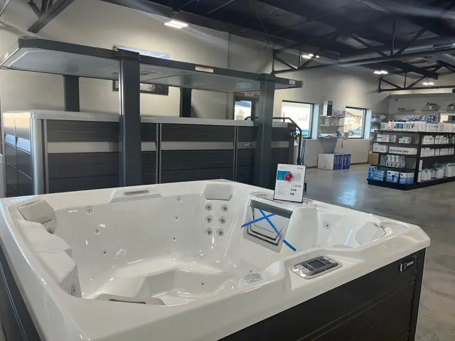 Leisure Pool-n-Spa — photo from the business 3