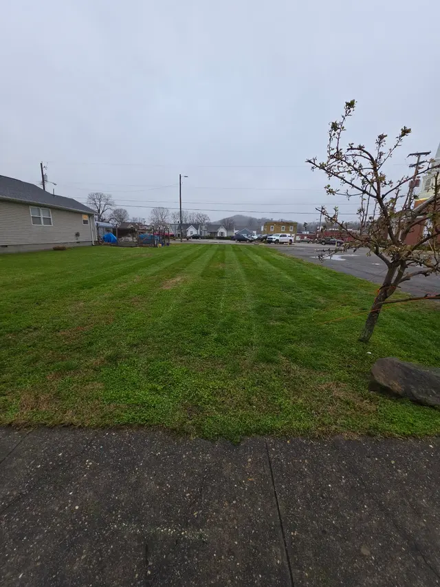 Kanawha Valley Lawn Care — photo from the business 11