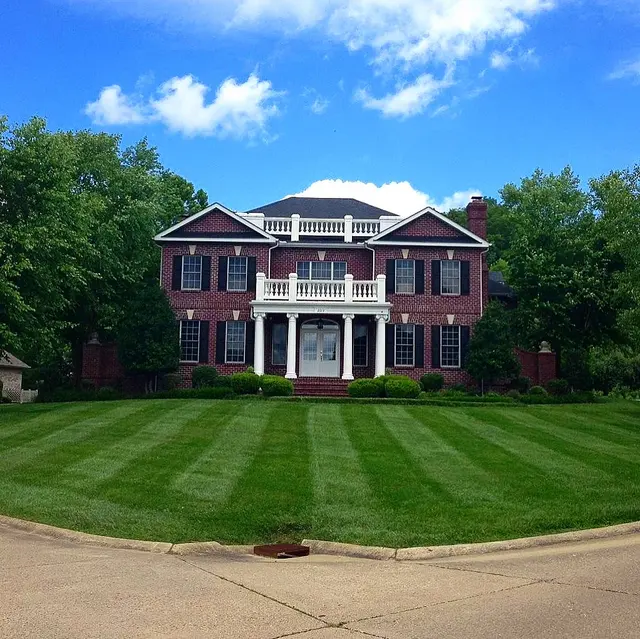 Brandon's Lawn Service, LLC — photo from the business 8