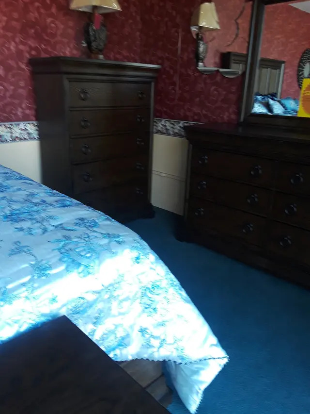 BOSMITH Furniture-Savings.com — customer photo 4
