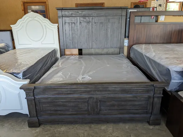 Flowers Furniture Sales — customer photo 1