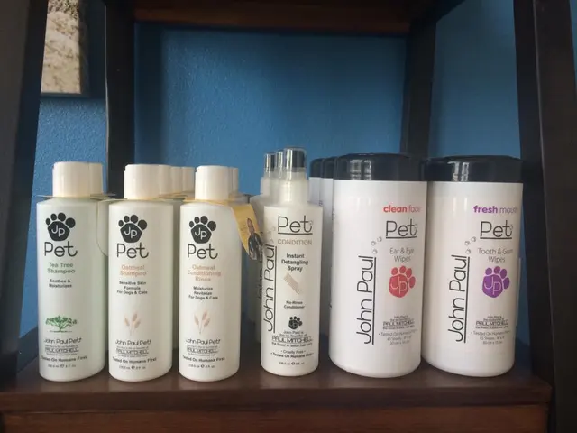 Barks and Bubbles Grooming Salon — photo from the business 12