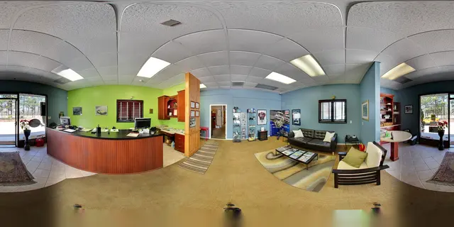 Peak Auto — photo from the business 6