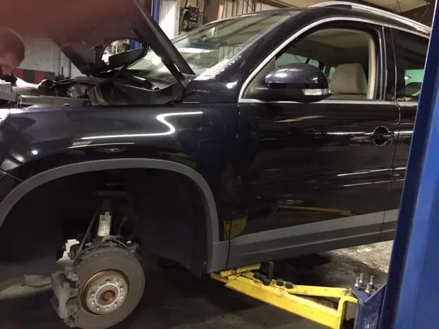 Peak Auto — photo from the business 8
