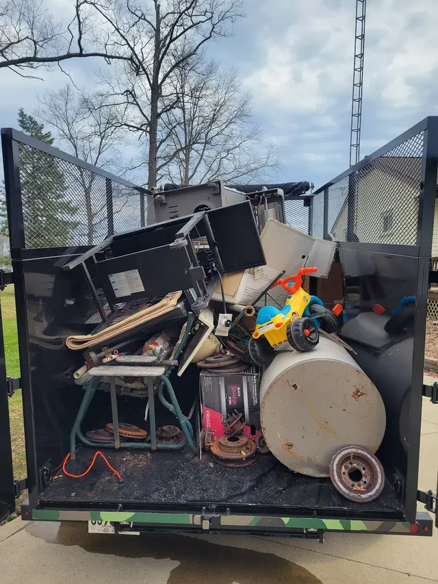 JDog Junk Removal & Hauling Mid Ohio — photo from the business 5