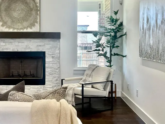 Lone Star Home Staging — photo from the business 10