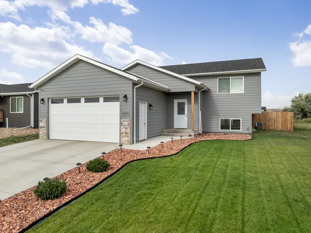Renee Sales, Rapid City Real Estate Agent — photo from the business 3