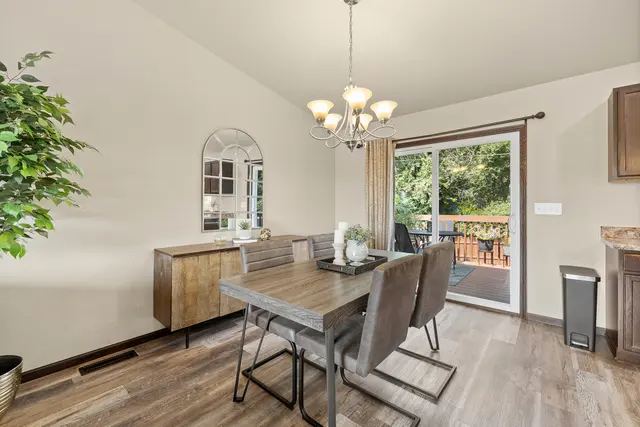 Renee Sales, Rapid City Real Estate Agent — photo from the business 11