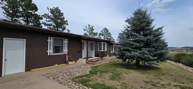 Holly Glatt Pierson, Keller Williams Realty Black Hills — customer photo 1