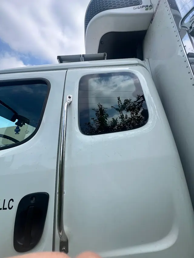 Auto Glass Plus, Inc. — customer photo 5