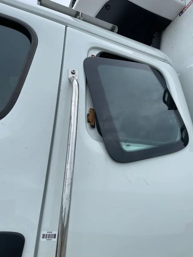 Auto Glass Plus, Inc. — customer photo 11