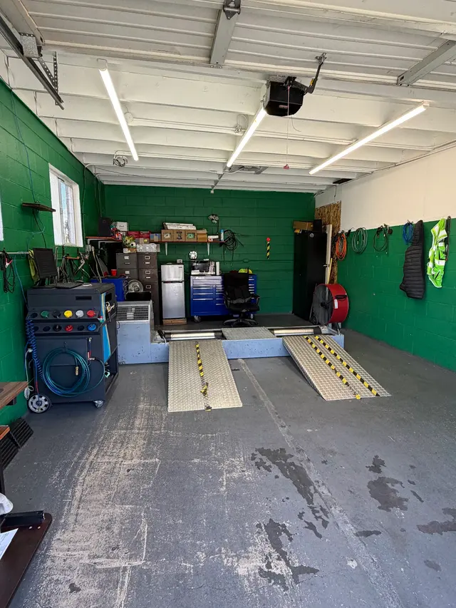 Hamiltons STAR Smog Check in Downtown Novato. — customer photo 6