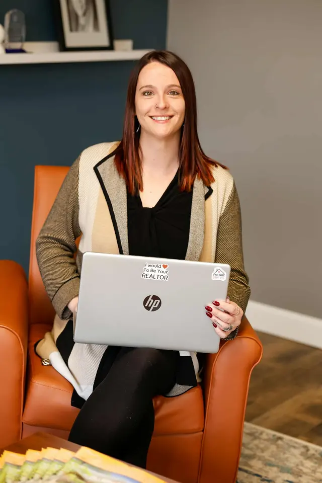 Amber Suszek Realtor® at Real Estate One Alpena — photo from the business 2