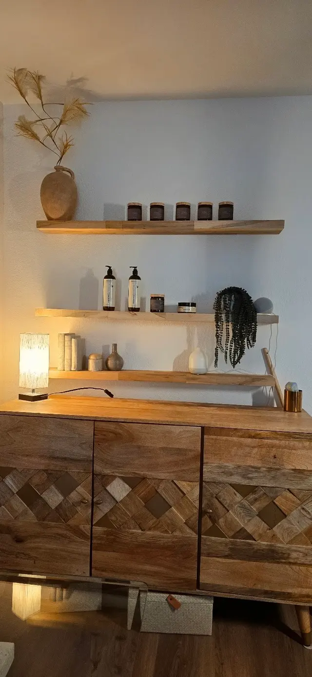 Customer photo of work by Botanical Aesthetics, from Ameyally R.'s review