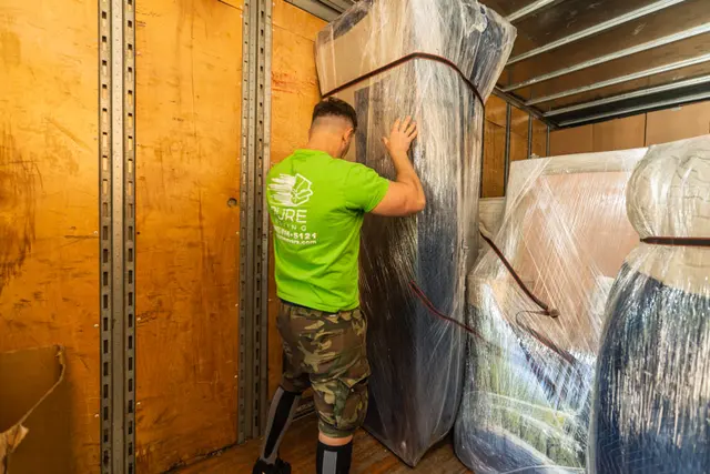 Pure Moving Company Seattle Movers Local & Long Distance — photo from the business 10