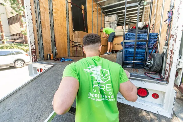 Pure Moving Company Seattle Movers Local & Long Distance — photo from the business 7