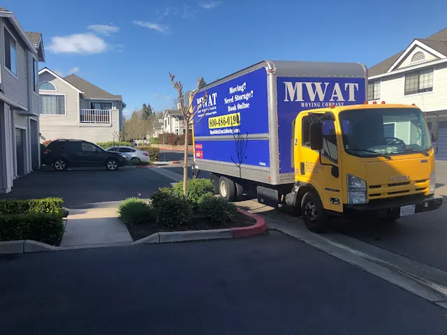Man With A Truck Seattle Movers and Packers Local & Long Distance Moving Company — photo from the business 4