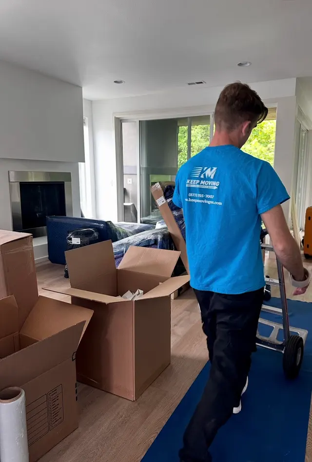 Keep Moving — photo from the business 6