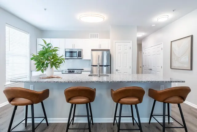 Diane Bishop Interiors LLC — photo from the business 6
