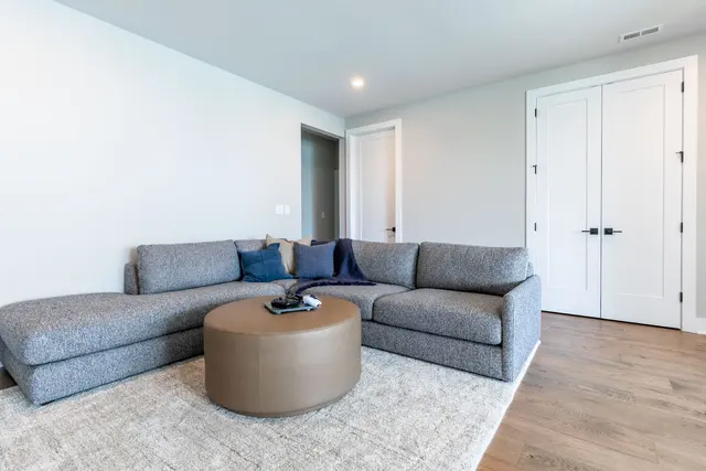 Diane Bishop Interiors LLC — photo from the business 12