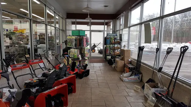 Coles Hardware Inc. — customer photo 6