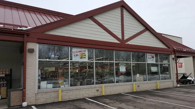 Coles Hardware Inc. — customer photo 3