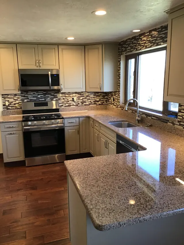 Kitchen Cabinet Factory Outlet — customer photo 3