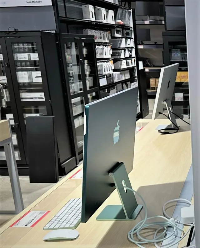 Micro Center — photo from the business 7