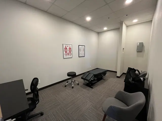 Accident Care Chiropractic — photo from the business 3