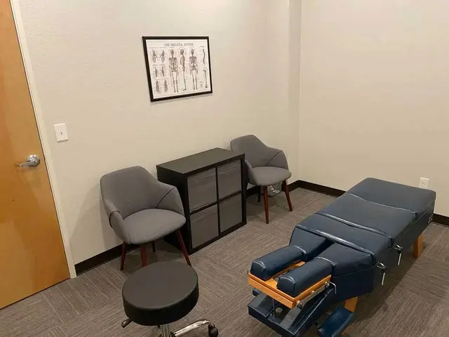 Accident Care Chiropractic — photo from the business 2