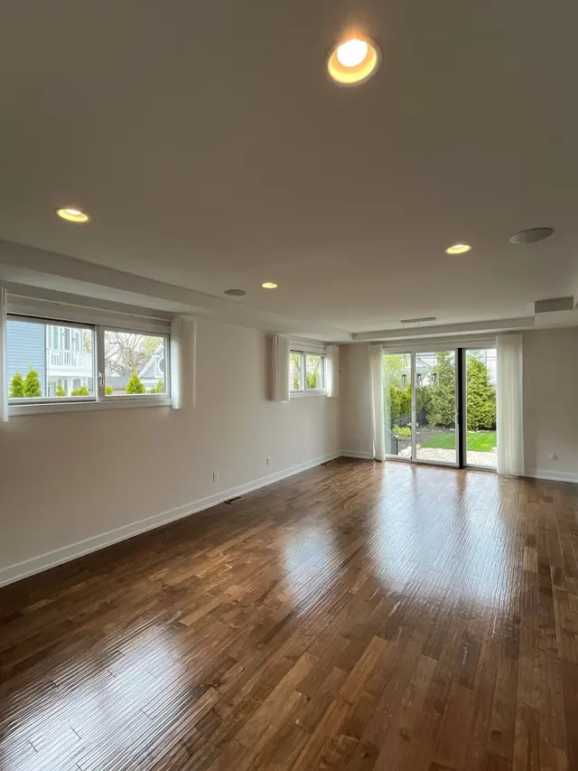 Ellison Painting of Royal Oak — photo from the business 5