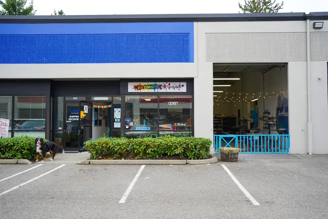 Redmond Art Works — photo from the business 4