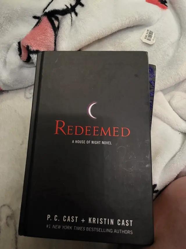 Half Price Books — customer photo 7