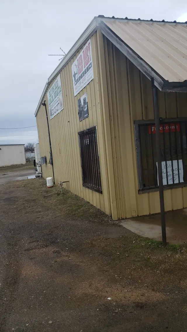 Waurika Truck And Tire Center — customer photo 3