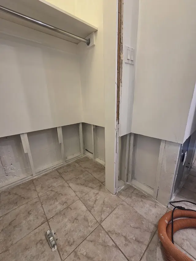 Crown Mold Specialists — photo from the business 9